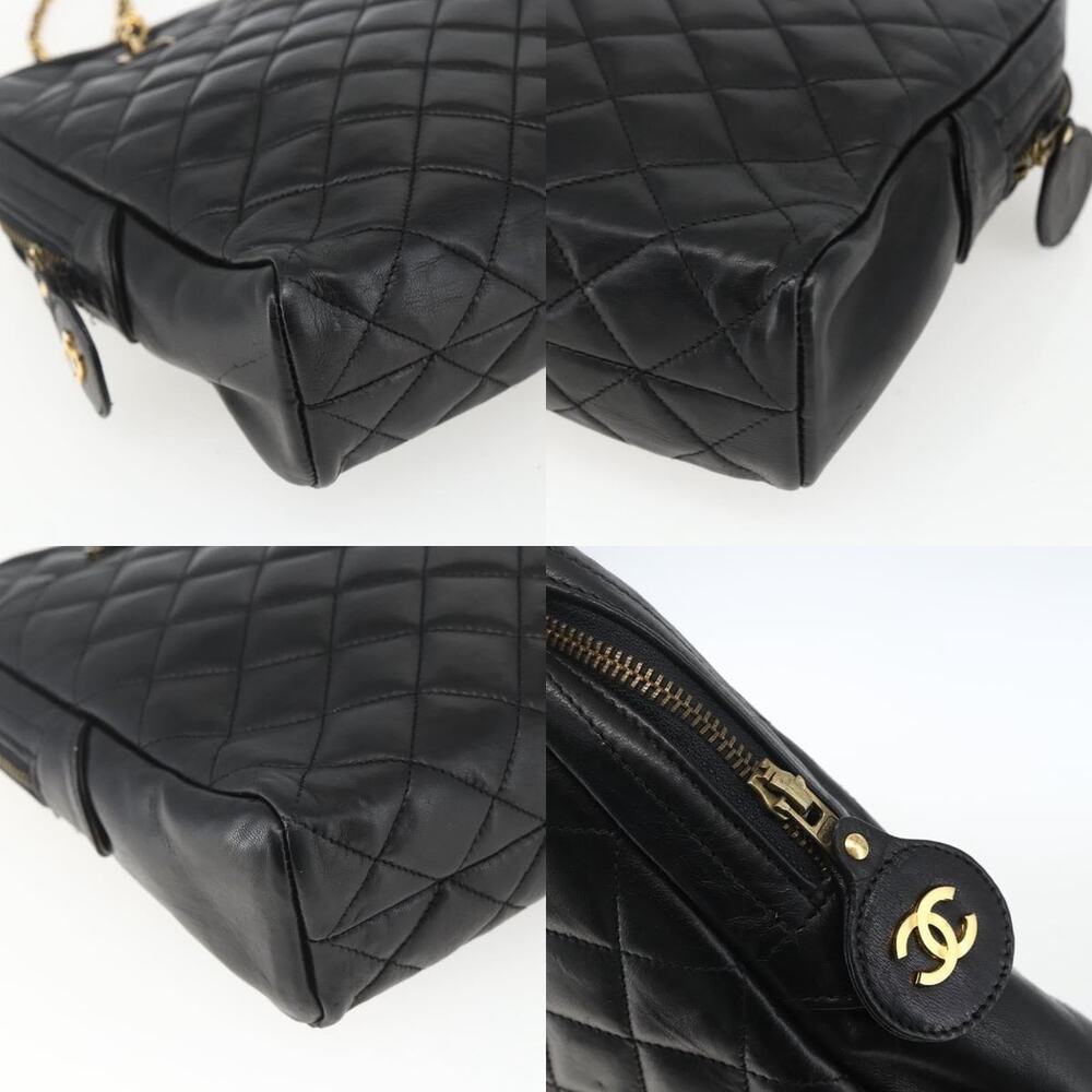 Chanel Matelasse Chain Shoulder Bag - Picture 5 of 8